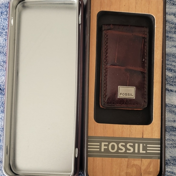 Fossil Magnetic Money Clip dark brown alligator leather - Picture 1 of 3
